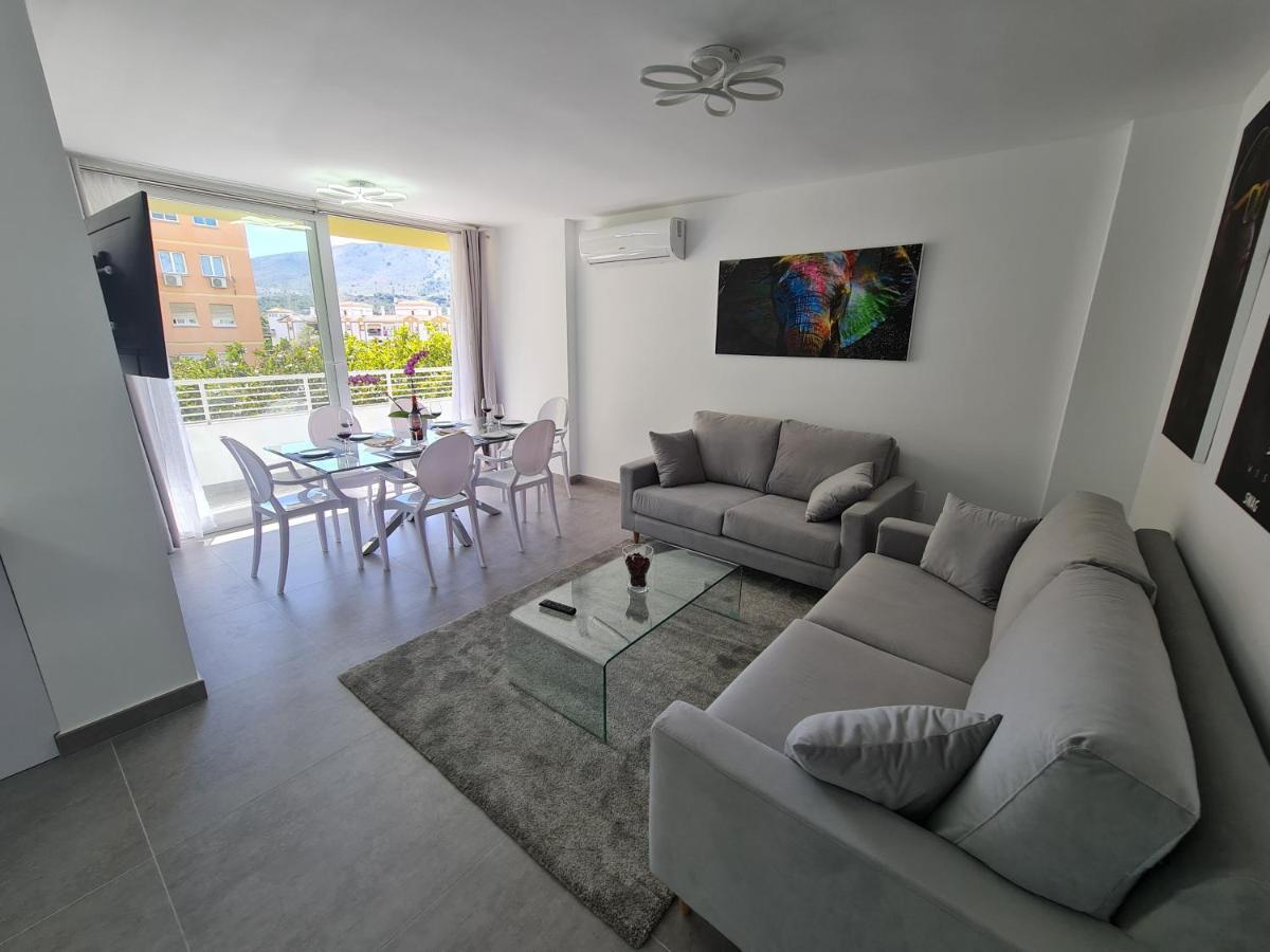 Modern 3 Bedroom Luxury Apartment In Torremolinos Exterior foto