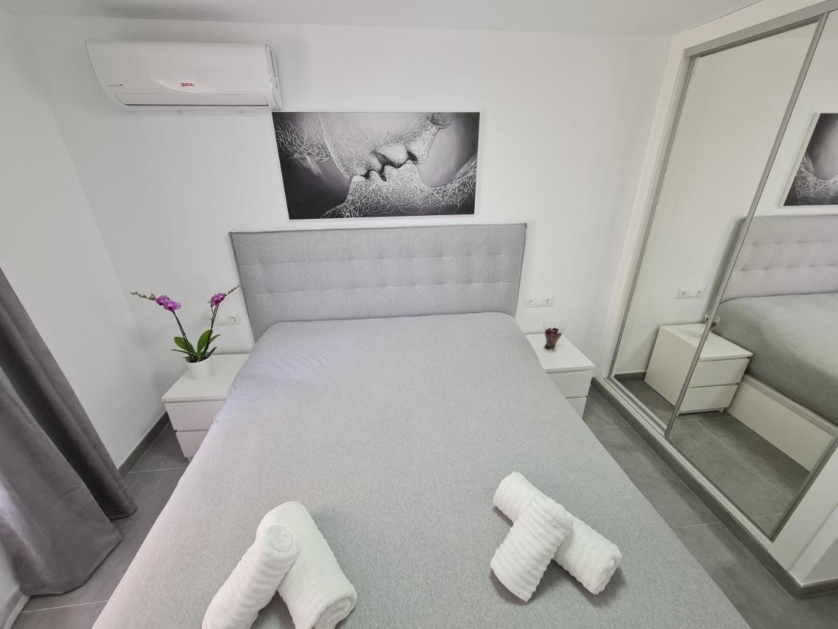 Modern 3 Bedroom Luxury Apartment In Torremolinos Exterior foto